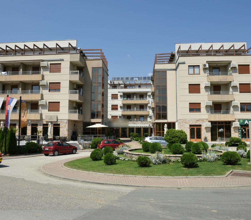 Apartmán Relax Lux Vrnjačka Banja Exteriér fotografie